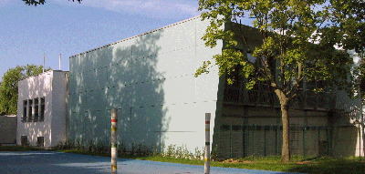 tl_files/TSV_Bonames/Logobilder/Halle_aussen.gif